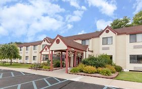 Baymont Inn And Suites Gaylord Mi